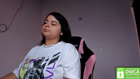 Snapshot of little_shaara chatting on October 2025 08:21:02 PM Shaara online show from October 2025 08:21:02 PM