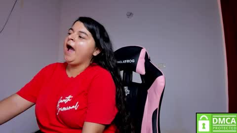 Snapshot of little_shaara chatting on November 2025 08:21:02 PM Shaara online show from November 2025 08:21:02 PM