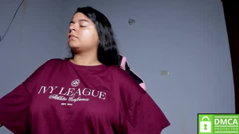 Snapshot of little_shaara chatting on November 2025 08:36:02 AM Shaara online show from November 2025 08:36:02 AM