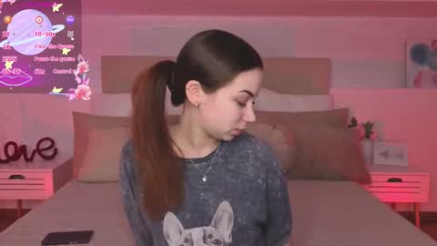 Snapshot of little_siin chatting on December 2025 07:47:02 AM little_siin online show from December 2025 07:47:02 AM