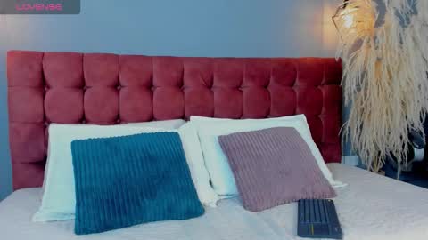 Snapshot of little_tania_ chatting on February 2026 12:09:01 PM Tania online show from February 2026 12:09:01 PM