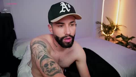 little_vannesaa online show from February 2025 11:52:02 PM