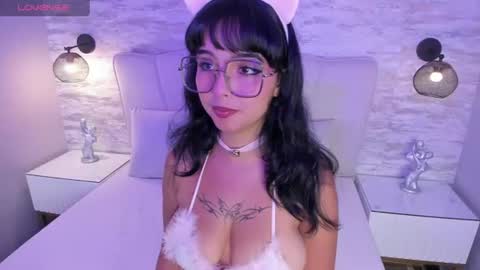 Im your little Velinda  online show from July 2026 10:25:02 PM