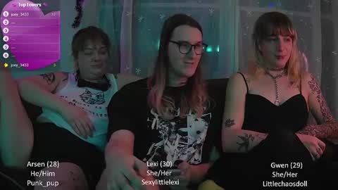 Gwen online show from December 2024 07:24:02 AM