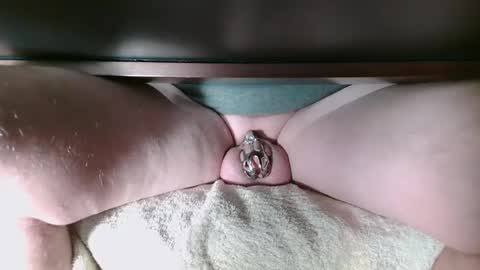 Snapshot of littleclitty247 chatting on December 2024 11:52:02 AM Littlleclitty247 online show from December 2024 11:52:02 AM