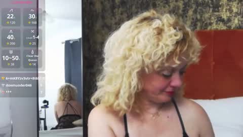 LittleCurlyGirll online show from December 2025 07:53:02 PM