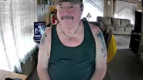 Littled83057 online show from October 2025 05:43:02 PM