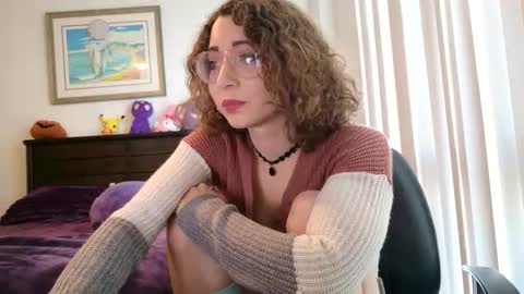 littledeathtrap online show from December 2025 06:37:02 PM