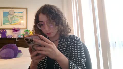 littledeathtrap online show from April 2026 07:30:02 PM