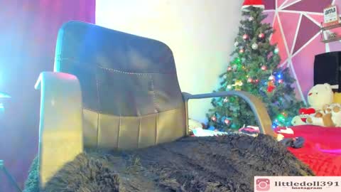 Snapshot of littledoll__ chatting on December 2024 02:53:01 AM --- Onlyfans Free -- online show from December 2024 02:53:01 AM