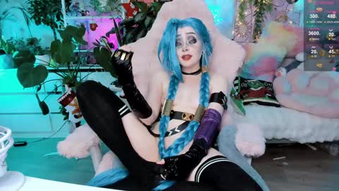 Snapshot of littleflufflepuff chatting on January 2025 09:14:02 PM Riza Riri Puff online show from January 2025 09:14:02 PM