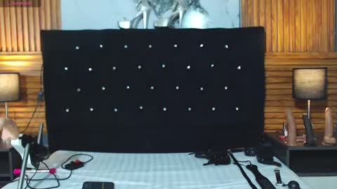 Litllekloe online show from September 2025 08:20:02 PM