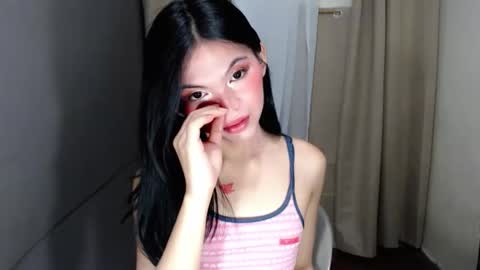 Snapshot of littlelace_ chatting on February 2026 07:23:01 PM littlelace_ online show from February 2026 07:23:01 PM