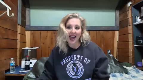 lisanixs online show from March 2026 03:05:01 PM