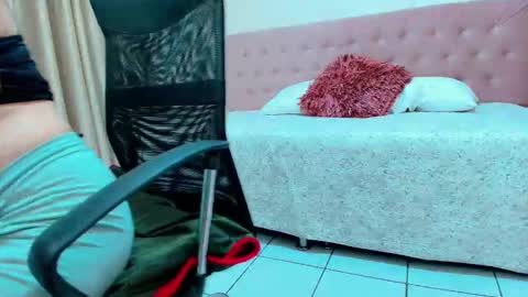 Sarahs Room online show from March 2026 12:17:02 AM