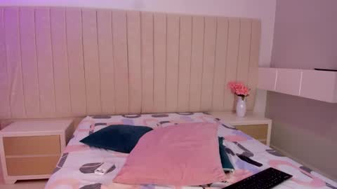 im olivia IG littleolivia01 online show from March 2026 01:51:01 PM