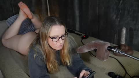 littleprincess92 online show from February 2025 10:14:01 AM