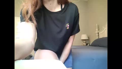 littlered_6969 online show from April 2026 08:04:02 PM
