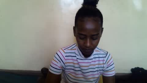 littlesandie online show from November 2025 05:24:01 AM