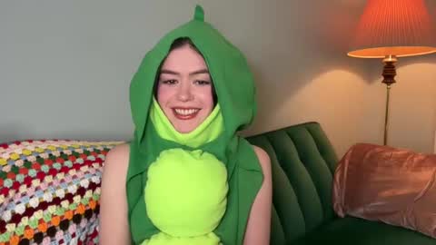 Little Sugar Pea  online show from January 2025 12:48:01 AM