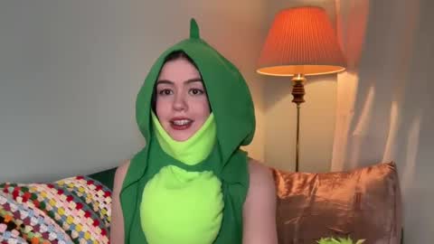 Little Sugar Pea  online show from January 2025 03:49:02 AM