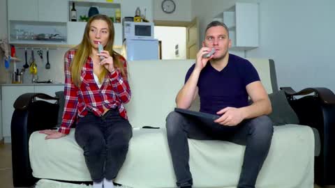 Little Tifany online show from November 2025 11:35:01 AM