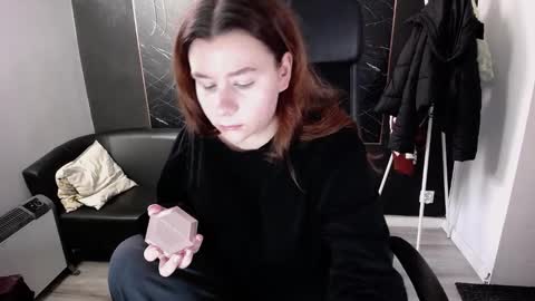 Viki online show from December 2025 08:32:02 AM