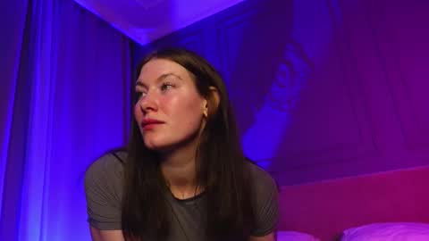 Snapshot of liv_fay chatting on November 2025 02:06:01 PM Liv 3 online show from November 2025 02:06:01 PM