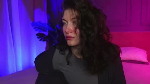 Snapshot of liv_fay chatting on December 2025 02:14:02 PM Liv 3 online show from December 2025 02:14:02 PM