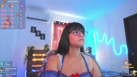 Snapshot of livfabi_ chatting on November 2025 05:04:01 PM Livfabi online show from November 2025 05:04:01 PM