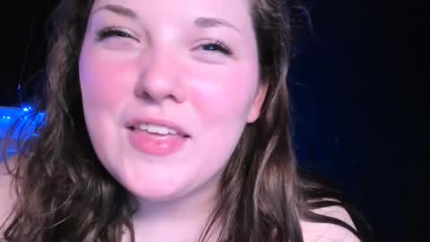 Snapshot of livinsubspace chatting on February 2025 05:56:02 AM Liv online show from February 2025 05:56:02 AM