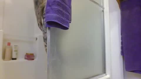 Liv Mirage online show from December 2025 06:37:02 PM