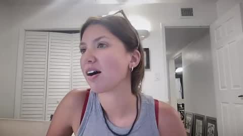 Snapshot of livvyybearxx chatting on July 2026 02:54:02 AM liv online show from July 2026 02:54:02 AM