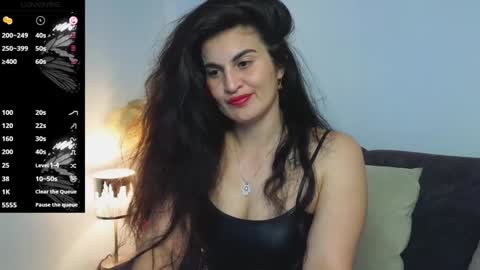 liz online show from December 2024 05:08:02 PM