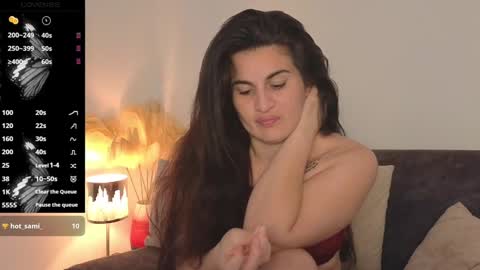 liz online show from February 2025 07:29:01 PM