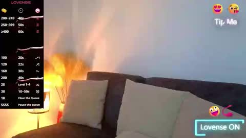 liz online show from March 2025 03:09:02 PM