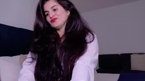 liz online show from September 2025 06:30:01 PM