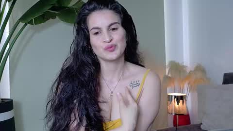 liz online show from October 2025 03:44:02 PM