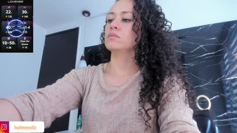 Liz  online show from January 2025 06:12:02 PM