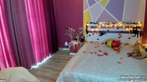 Girl next door online show from October 2025 11:39:02 AM