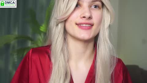 Snapshot of lizbethcoll chatting on January 2025 04:46:02 PM Sunnheart online show from January 2025 04:46:02 PM