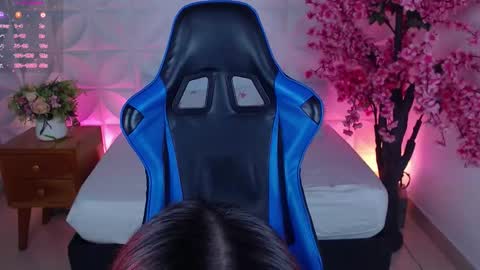 Snapshot of lizowenn_ chatting on October 2025 12:17:02 PM LIZETH online show from October 2025 12:17:02 PM