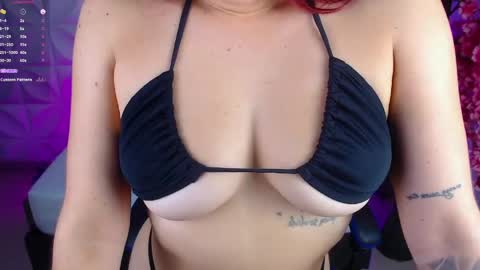 LIZETH online show from April 2026 09:28:01 PM