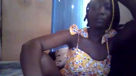 Snapshot of lizzie2020 chatting on June 2026 12:31:02 PM lizzie2020 online show from June 2026 12:31:02 PM