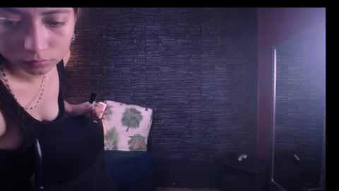 Snapshot of lizzie_collin chatting on September 2025 01:26:02 PM Lizzie online show from September 2025 01:26:02 PM