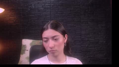 Snapshot of lizzie_collin chatting on October 2025 02:04:01 PM Lizzie online show from October 2025 02:04:01 PM