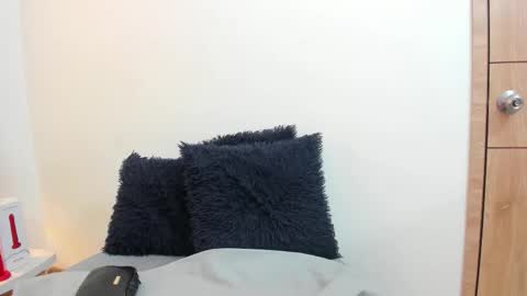 Snapshot of lizzie_williamss chatting on December 2025 03:00:01 AM lizzie_williamss online show from December 2025 03:00:01 AM