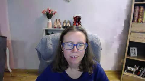 Snapshot of lizzy_sparkle chatting on October 2025 04:53:02 AM Lizzy online show from October 2025 04:53:02 AM