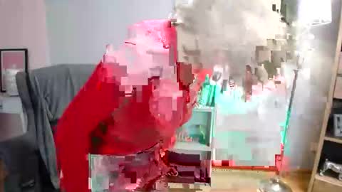 Snapshot of lizzy_sparkle chatting on October 2025 04:43:02 AM Lizzy online show from October 2025 04:43:02 AM