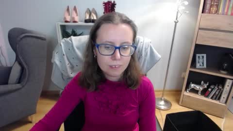 Snapshot of lizzy_sparkle chatting on October 2025 04:24:01 AM Lizzy online show from October 2025 04:24:01 AM